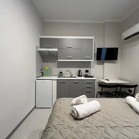 Aura Suite By Zeus Suites Athens Exterior photo